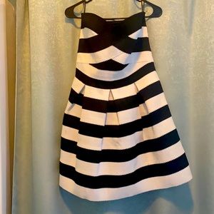 Express V neck strapless dress.